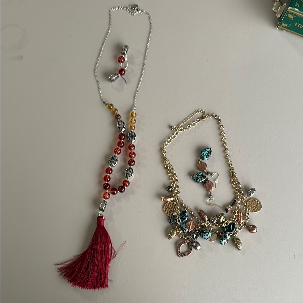 Elegant Red and Gold Tassel Necklace Set